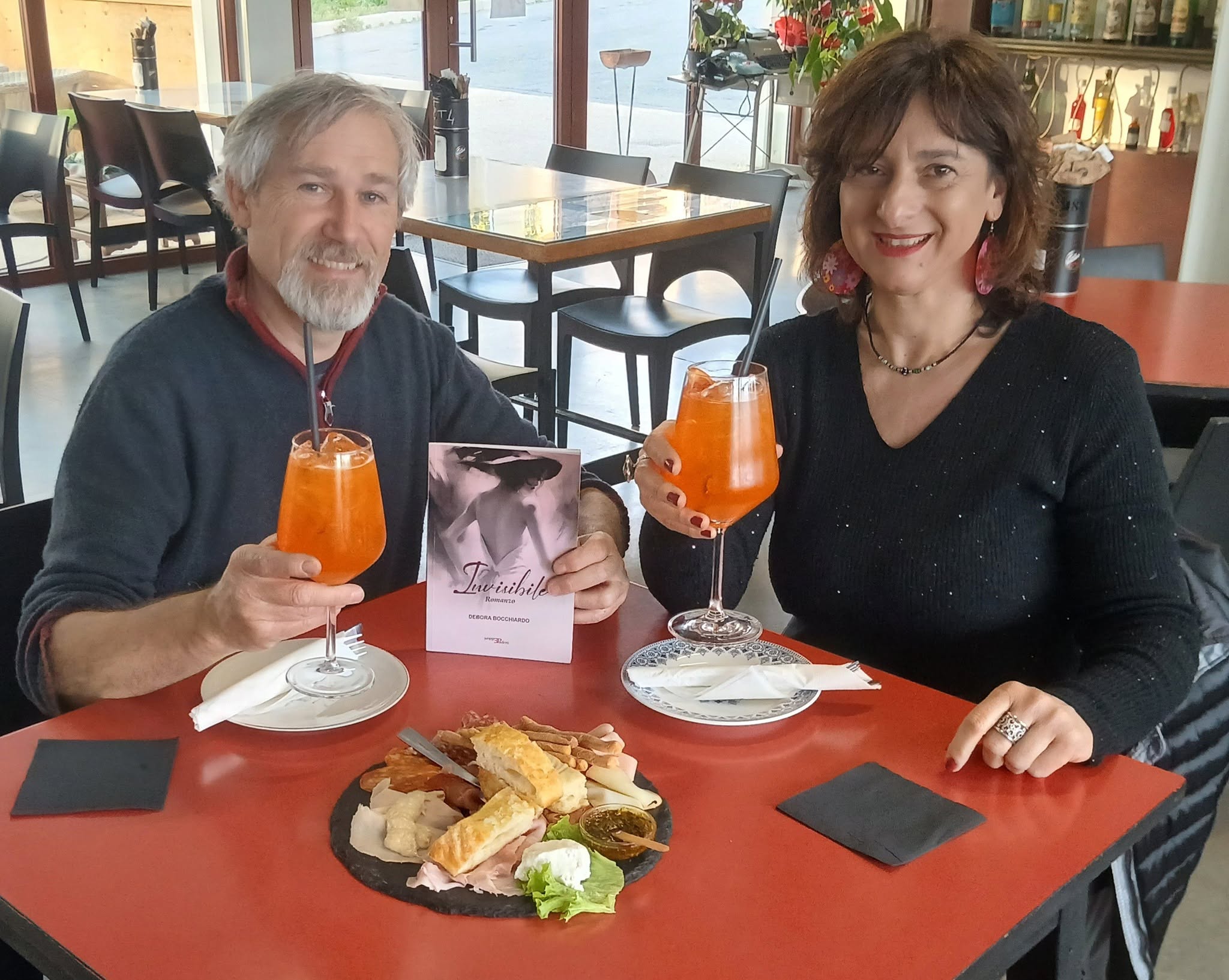 Presentazione del romanzo 'Invisibile' di Debora Bocchiardo